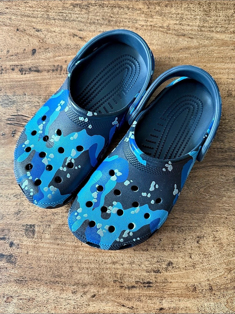 Crocs Classic Printed Camo Clog Blue & Black US 5 Men’s 7 Women’s